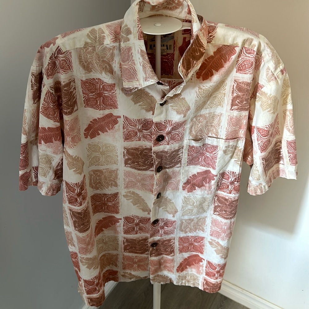 Kahala Hawaiian shirt size M